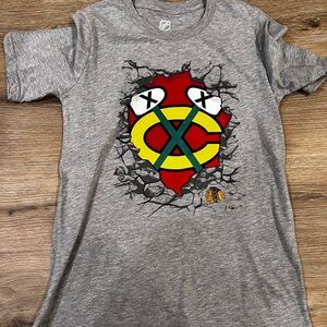 NWT Chicago Blackhawks NHL 14/16 T shirt